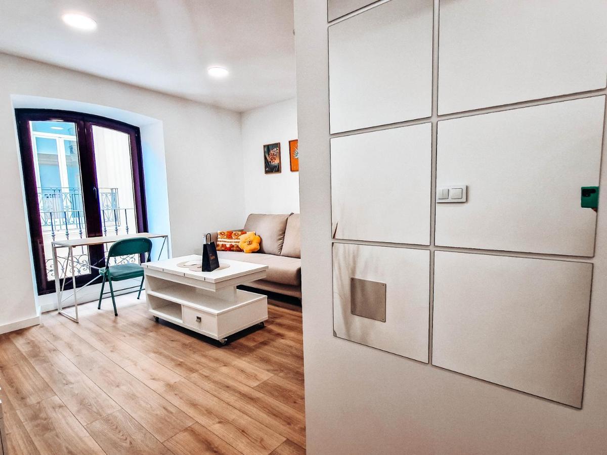 Apartamento Tiendas 8 阿尔梅里亚 外观 照片